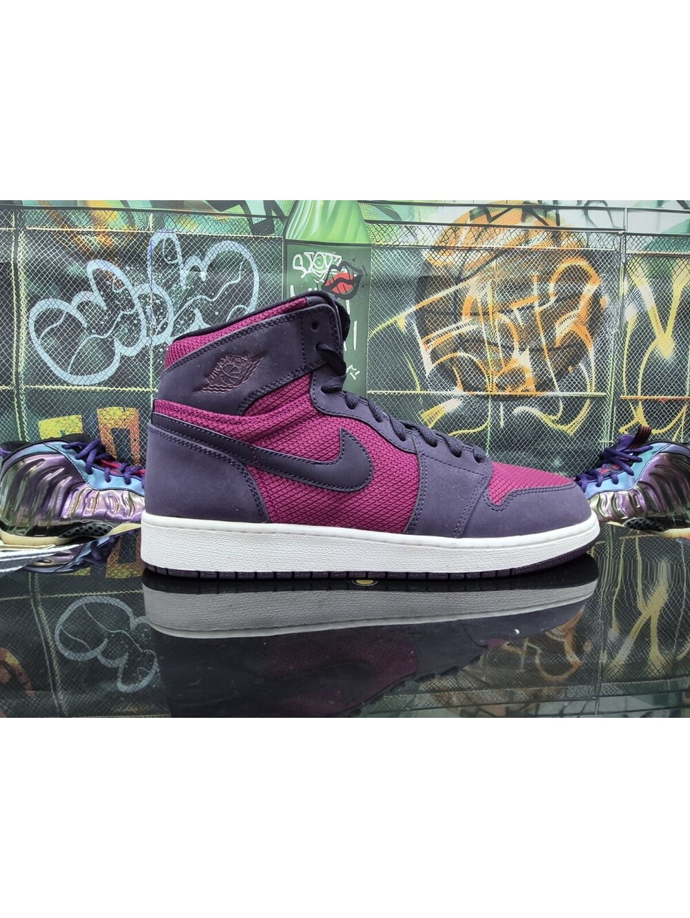 Jordan Air Jordan 1 Mid Mens 8M Purple/Black Colorblock Right only Sneaker RARE